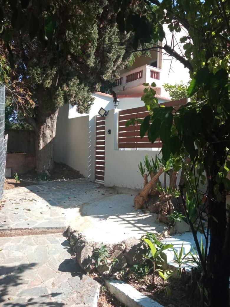 Utopia Suites Aegina Exterior photo